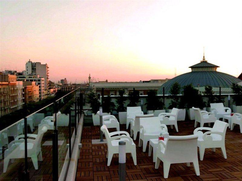 Jr Hotels Oriente Bari Esterno foto