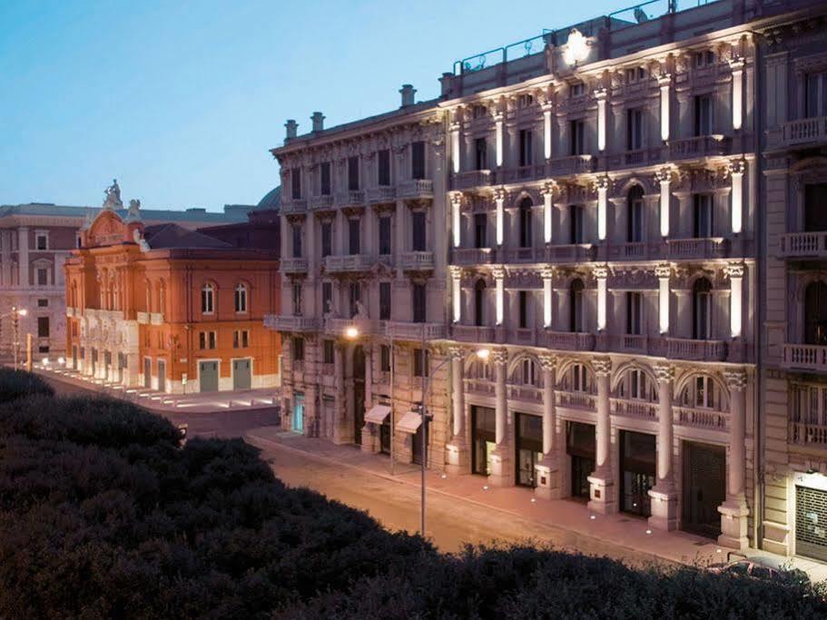 Jr Hotels Oriente Bari Esterno foto